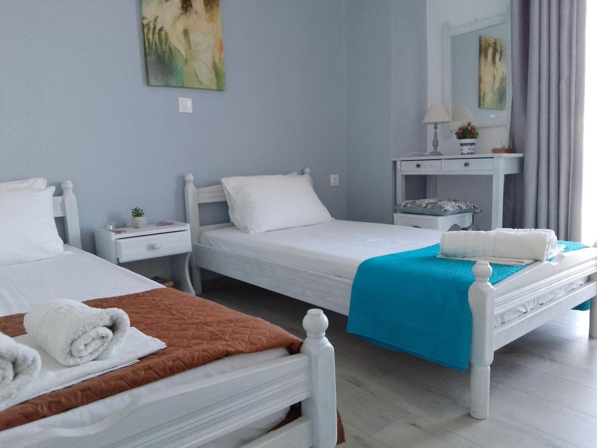 Dimitris Apartments Messongi Mesongí エクステリア 写真